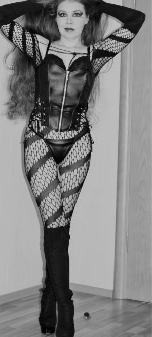 Интимное фото пользователя Госпожа Хельга в объявлении №22996 на SexKompas