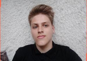 Интимное фото пользователя Artem_18 в объявлении №32457 на SexKompas