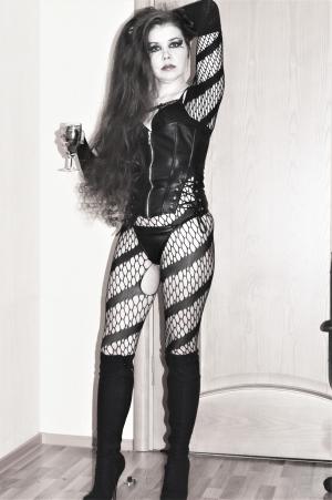 Интимное фото пользователя Госпожа Хельга в объявлении №33999 на SexKompas